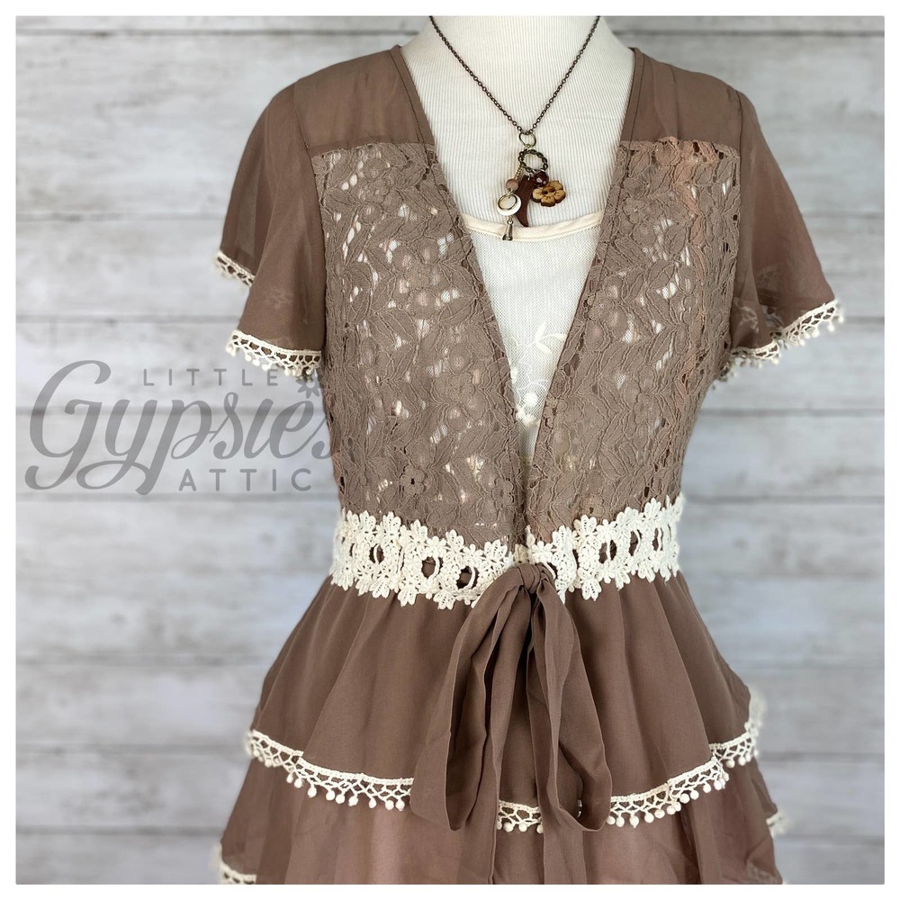 A'reve Woodland Cottage Chiffon Cardi Top - Picture 2 of 10